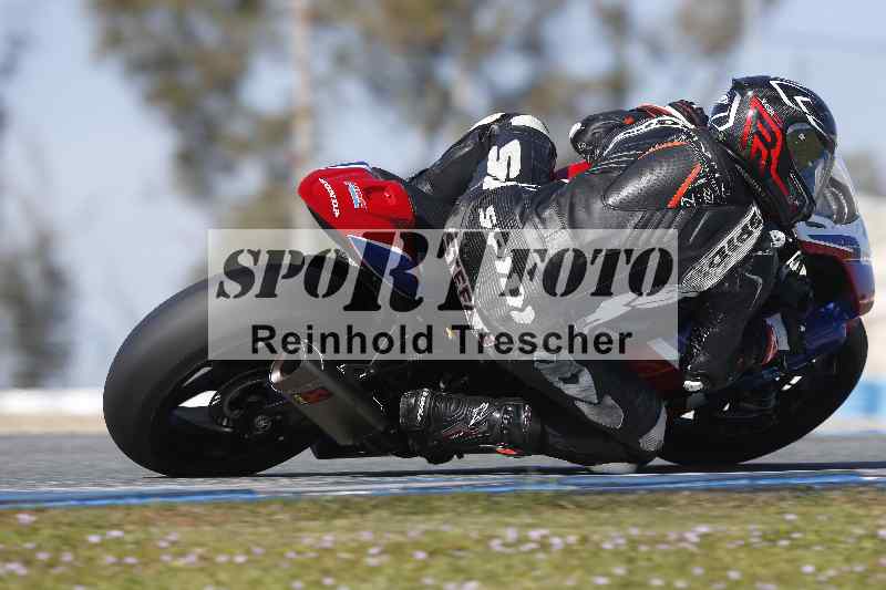 /Archiv-2024/02 29.01.-02.02.2024 Moto Center Thun Jerez/Gruppe rot-red/backside